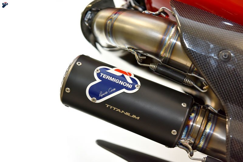 DUCATI PANIGALE V4 – STREETFIGHTER V4 BLACK TWIN SILENCERS TITANIUM WSBK – BLACK TITANIUM 2