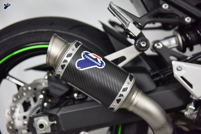 KAWASAKI Z900 – SLIP ON SO05 GP CLASSIC+LINK+HEAT SHIELD 7