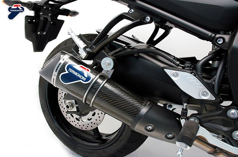 YAMAHA FZ8 – 1 SILENCER STR – CARBON SLIP ON 3