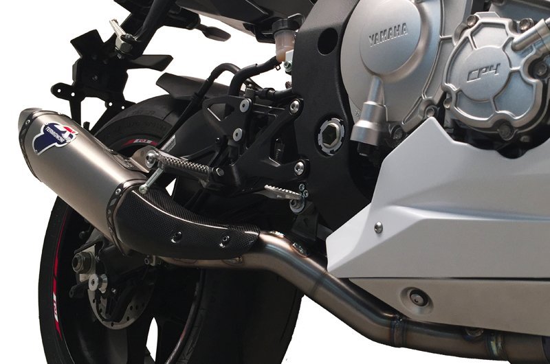 YAMAHA YZF R1 – TITANIUM SLIP ON 3