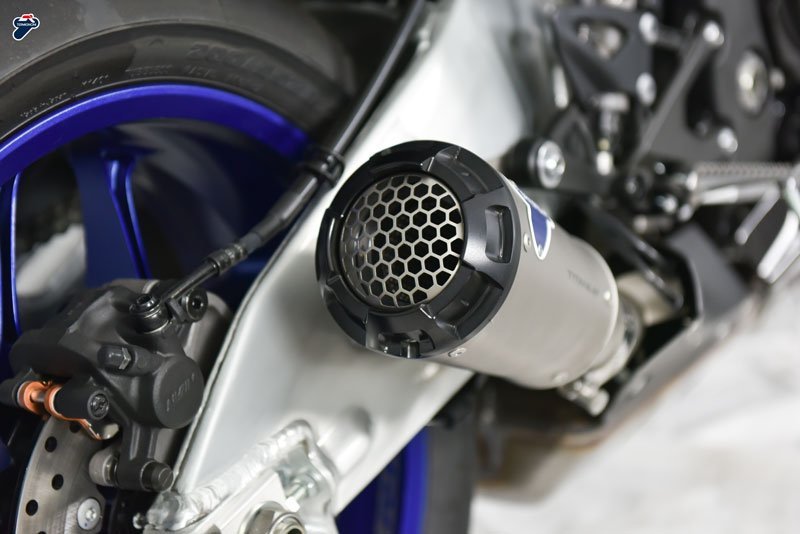 YAMAHA R1 CAT – SLIP ON SO02 GP2R – RHT+LINK 4