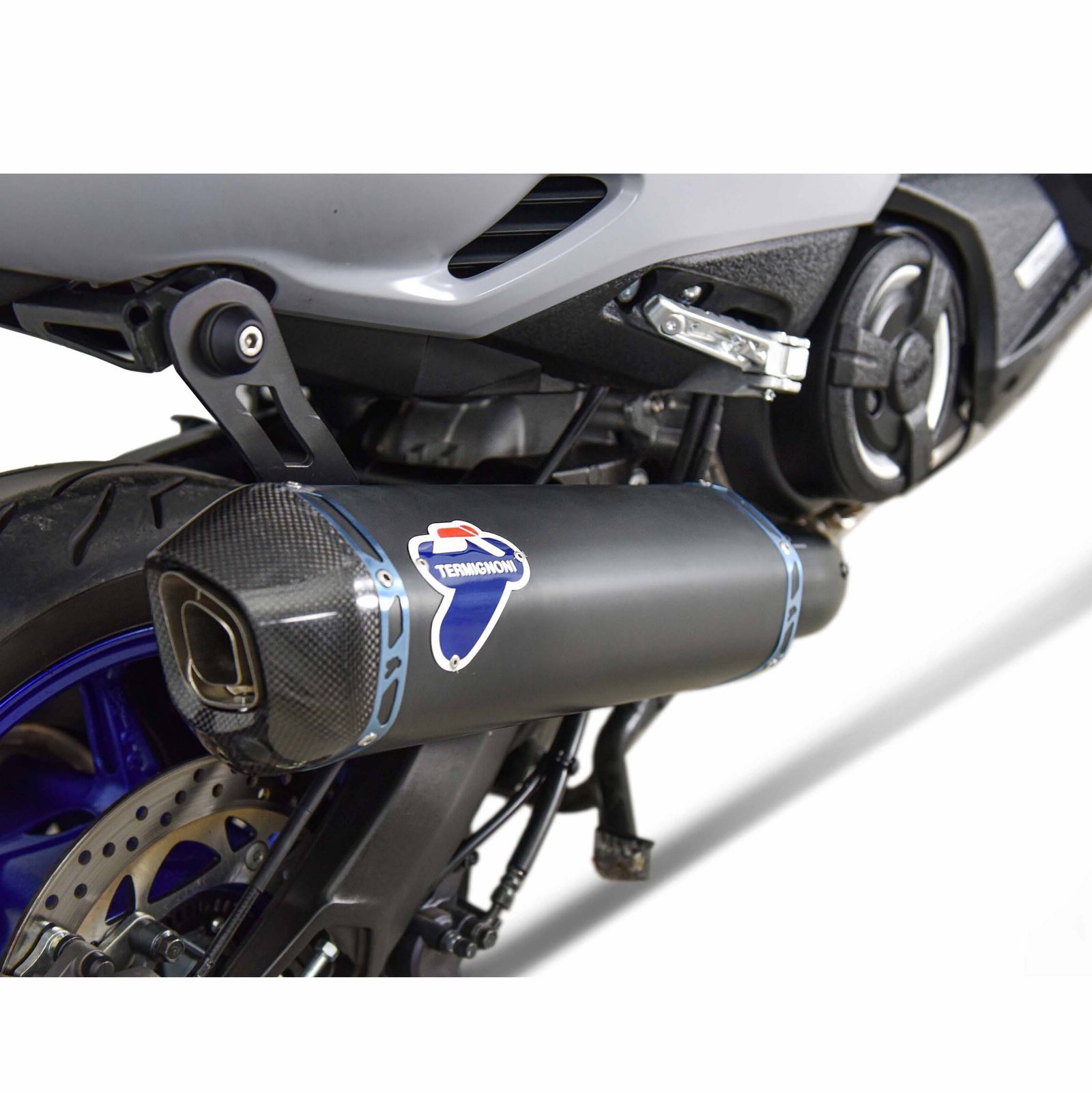 YAMAHA T MAX 560 COMPLETE RACING SYSTEM – TITANIUM BLACK 5